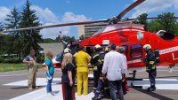 Въздушната линейка на помощ на човек в безсъзнание на Черни връх
