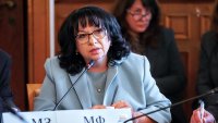 Петкова: Радев няма морално право да се нарича президент на европейска България