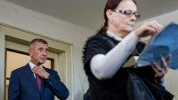 Партията на Бабиш води с голяма преднина на изборите в Чехия