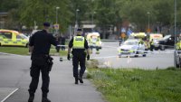 Борба срещу бандите: Швеция планира да изпраща в затвора 13-годишни