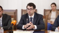 Пеканов: Бюджетният дефицит ще е над 3%