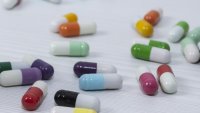 Тийнейджърите са основната мишена на онлайн дилърите