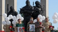 Монумент, в памет на войниците загинали във войната с Украйна, бе открит Санкт Петербург 