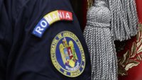 Украинско-румънска двойка опита да влезе в Румъния със скрити по телата си $1,4 млн.