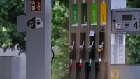 Германия понижи за втори път тази година акциза на горивата