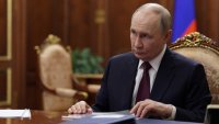 Путин пристигна в Китай