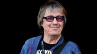 Басистът на "Ролинг стоунс" Бил Уаймън на 90: Роден съм за библиотекар