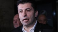 Кирил Петков хвърли кърпата, подава оставка като съпредседател на ПП