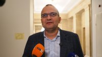 Мартин Димитров: Правителството харчи като луд с картечница