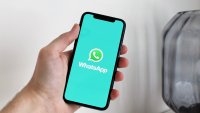 Русия блокира разговори през WhatsApp и Telegram, затяга контрола си върху интернет