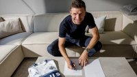 Легендата на "Байерн" Томас Мюлер подписа с "Ванкувър Канъкс" 