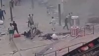 Взрив уби трима в мол в Кайро
