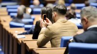 "Гражданска отговорност" за кемпери и мотопеди - минимум за 30 дни
