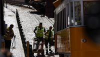 Предполагаема жертва в трагедията с фуникуляра в Лисабон се oказа жив