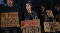 От Олешки до Мариупол: Хуманитарната криза в окупираните руски райони се задълбочава