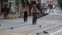 &bdquo;Искам да карам колело в София&ldquo;: Велосипедисти излязоха на протест за безопасни велоалеи
