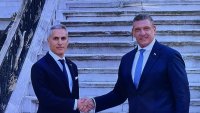Гюров за първия учебен ден: Темата за образованието не се изчерпва с поздрав за 15 септември