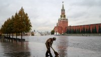 Песков: Много странна атака на Украйна срещу Москва