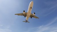 Руснаците превърнаха Пукет в свой анклав, но бъдещето остава несигурно