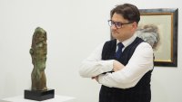 Проверяват театралната школа на Мариан Бачев след скандала с оргията с 20-годишна