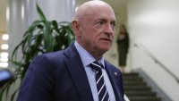 Американски сенатор: Оръжейните запаси на САЩ са тежко изчерпани