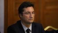 Зарков: От правна гледна точка Желязков може да подпише така харта
