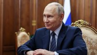 Проблемът "Путин&ldquo;: Как Украйна разделя популистката десница в Европа