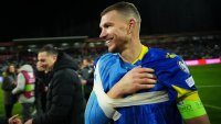 По 11 кебапчета в Сараево за последния мач на Един Джеко в националния отбор