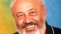 Почина писателят Пелин Пелинов, един от основателите на театър „Сълза и смях“