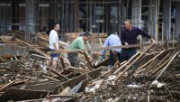 Проливните дъждове в Китай отнеха живота на двама души