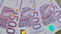 Клиент е платил с фалшиви 500 евро за такси във Враца