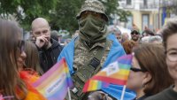 Прайдът в Киев събра пари за дронове за украинската армия