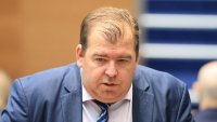 Гечев за данъците: Много внимателно да се пипа в "Лукойл", линията е тънка  