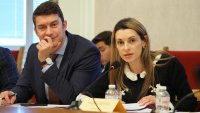 Либерализацията на на ток за домакинствата се отлага за неопределено време