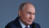Путин преименува летището във Волгоград на "Сталинград"