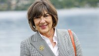 Водещата журналистка на Си Ен Ен Кристиан Аманпур напуска след 43-годишна кариера