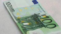 Клиенти платили с фалшиви 100 евро такси в Горна Оряховица