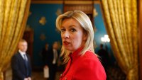 Високо напрежение: Захарова нарече Зеленски “клоун” и “неудачник”