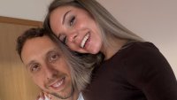 Певецът Роби и съпругата му Пламена очакват дете