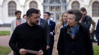 Строго секретно: Принцеса Ан посети Украйна и се срещна със Зеленски