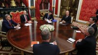 Какво съдържа мирния план на Тръмп за войната в Украйна? 