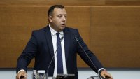 НС отказа да изслуша министрите Пулев и Абровски