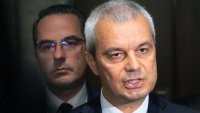 Костадин Костадинов: Пеевски днес пенсионира Борисов