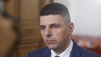 ПП и ДБ настояват Радев да дойде в НС и да обясни за US самолетите в "Безмер"