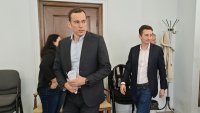 Терзиев моли за помощ МОН за превоза на ученици до матурите 