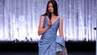 18-годишната дъщеря на Никол Кидман и Кийт Ърбан украси корицата на Vogue
