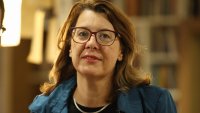 Весела Чернева: Русия практически не сяда на масата на преговорите