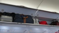 ЕП предлага безплатен ръчен багаж в самолетите