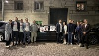 Депутати от ПП са блокирали входовете към служебния паркинг на НС