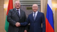 Беларуският лидер Лукашенко поздрави Путин за рождения му ден